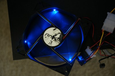 Antec 3 120mm computer fans with blue LEDs and 3 way switch