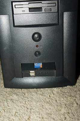 RAIDMAX MID Tower Case with 450 Watt PS DVD-RW, Floppy