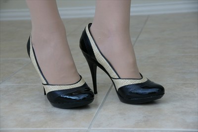 Sexy Neda by Bebe Black High heel stiletto pumps