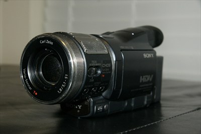 Sony HDR-HC1 1080i Camcorder