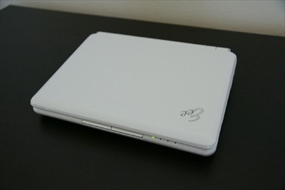 Asus EEE 901 12GB SSD 1GB Ram netbook