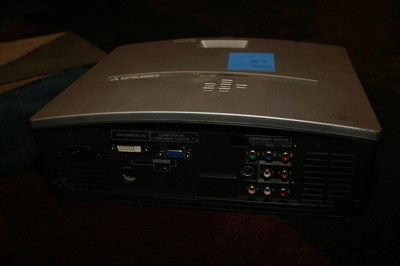 Mitsubishi Video Projectors HC900