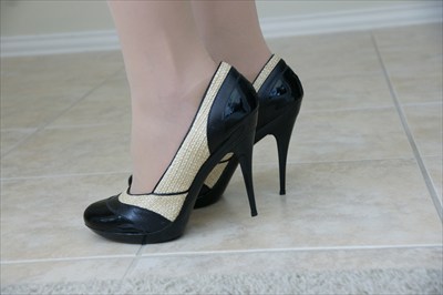 Sexy Neda by Bebe Black High heel stiletto pumps