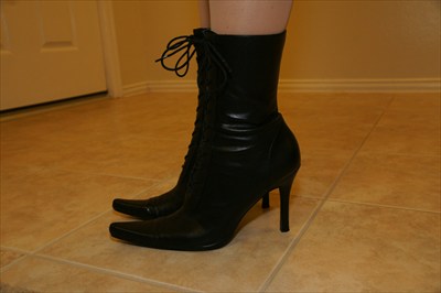 Sexy Steve Madden Lace up Black Granny Boots DYCE
